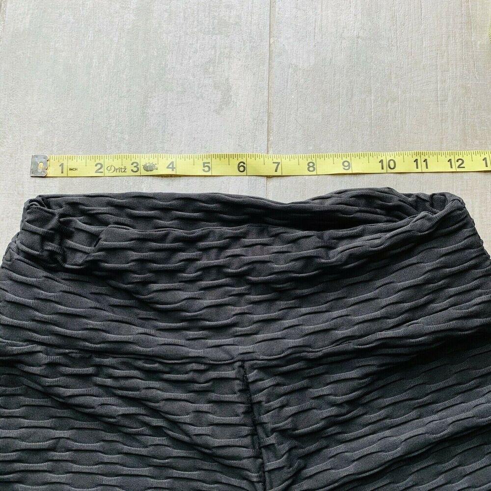 Los Angeles Boutique Black Scrunch Butt Stretch Leggings NEW Textured Flatter M - Picture 6 of 8